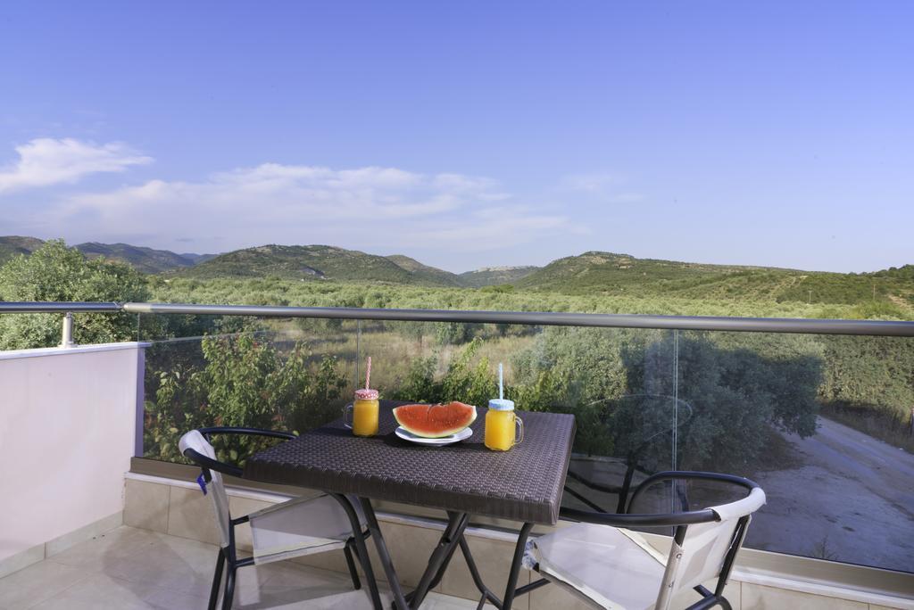Apartments Kidonis Лименария Екстериор снимка